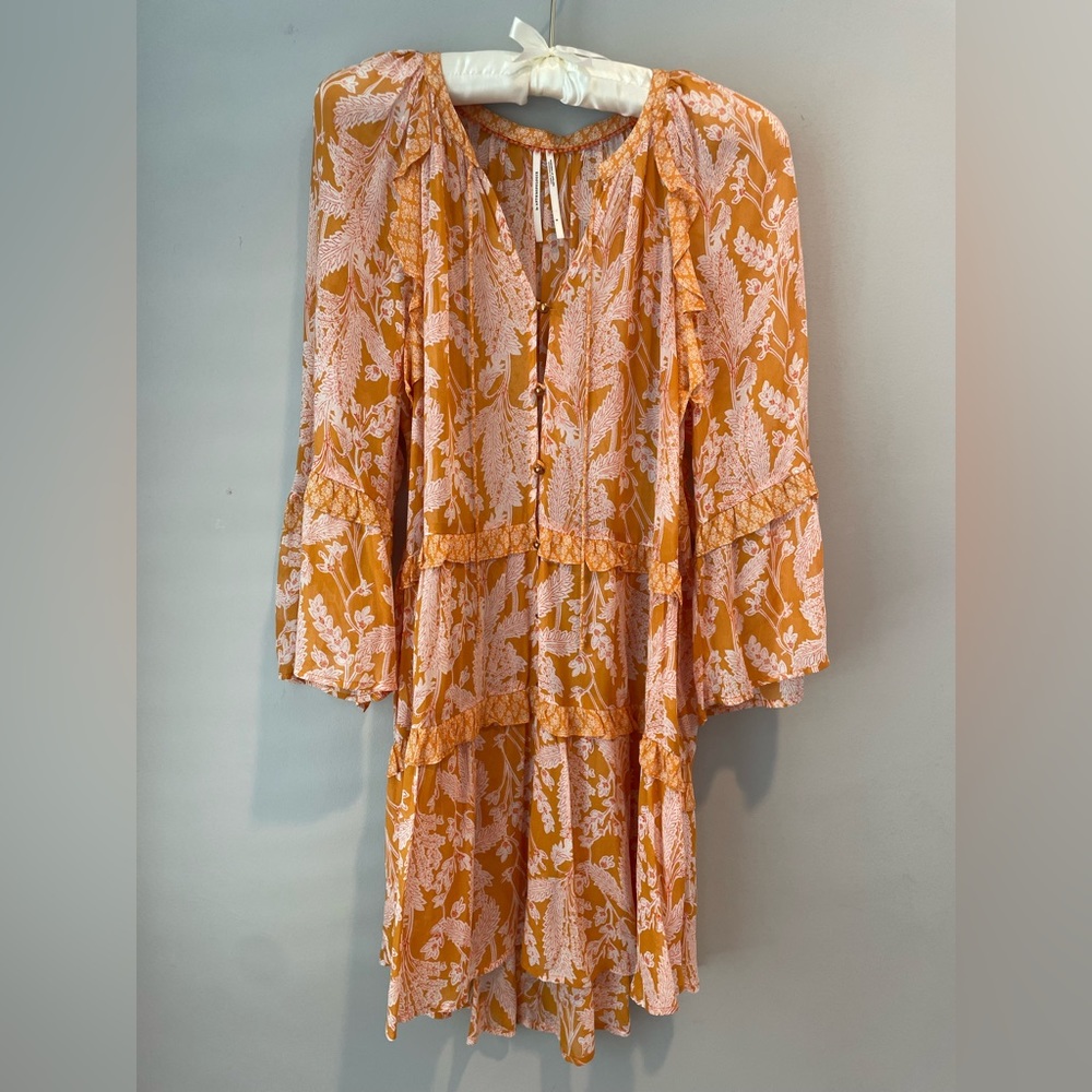 ANTHROPOLOGIE oversized button down tunic. Size small. EUC